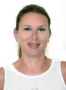 Najibe-Oueida-9220-225x300 Najibe-Oueida-9220-225x300