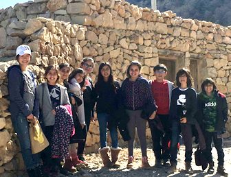 LES CM2 A PLANTENT DES CÈDRES À EHDEN