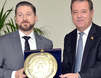 UNE BELLE RENCONTRE AVEC MONSIEUR LE MINISTRE FAYÇAL KARAMÉ AU LYCÉE LAMARTINE, À L’OCCASION DE LA SEMAINE COMMÉMORATIVE DE L’INDÉPENDANCE DU LIBAN