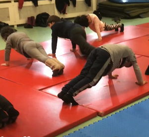 Acrosport en CE2/CM1.